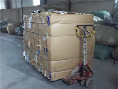 EPA-125 Baler Orizzontali tal-Karta